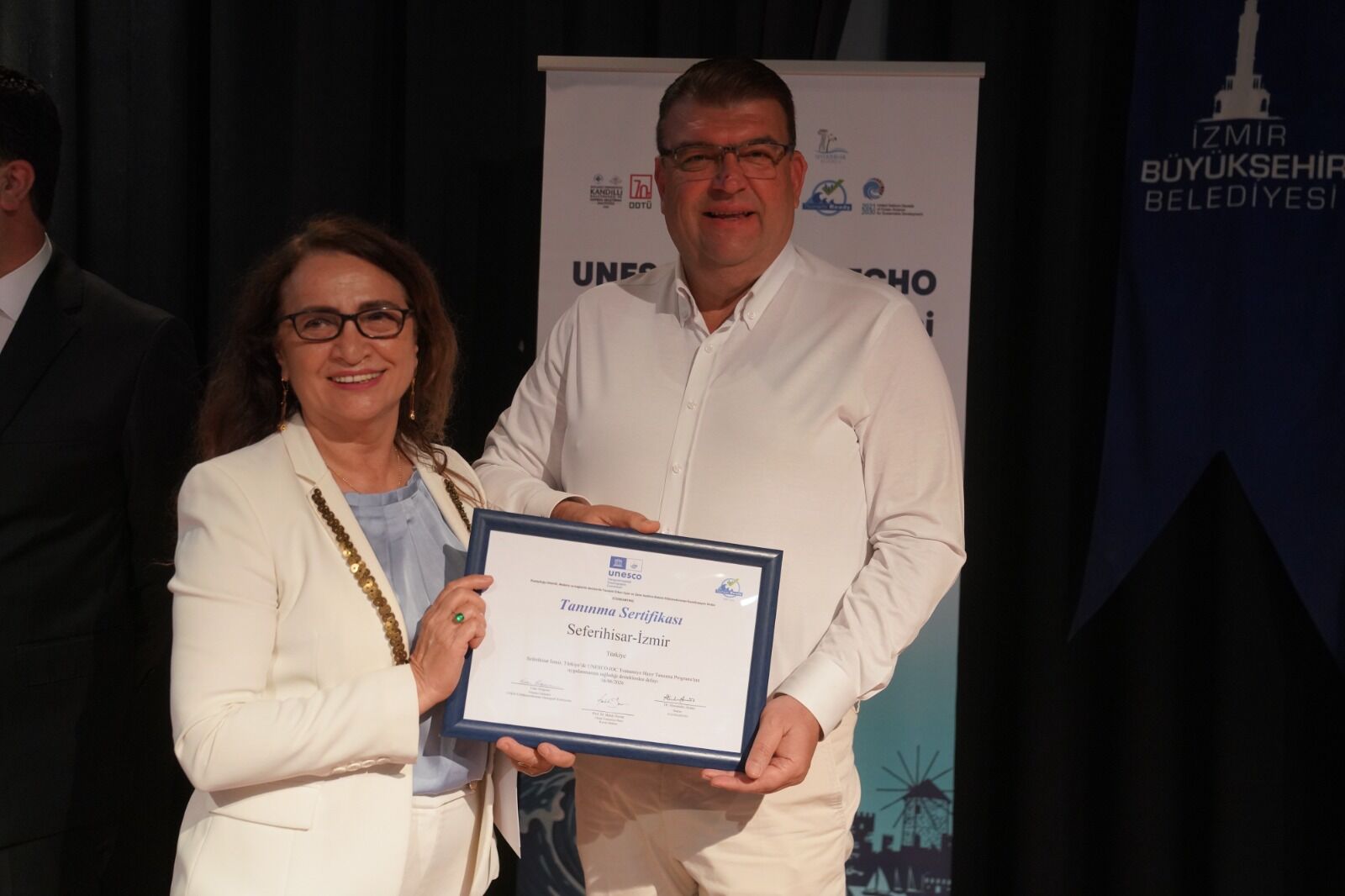 Seferihisar'a Unesco Tarafından 'Tsunamiye Hazır Kent' Sertifikası Verildi (3)