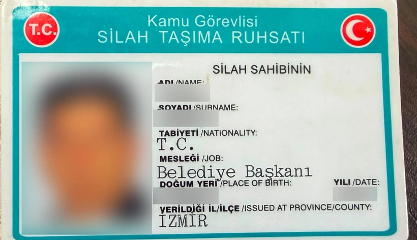 Seferihisar'daki 'Ruhsatsız Silah' Iddiasına Belgeli Yalanlama! (3)