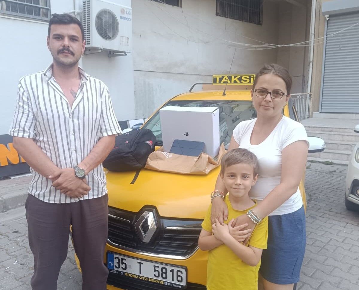 İzmir taksi esnafı Türkiye’ye örnek oldu-1