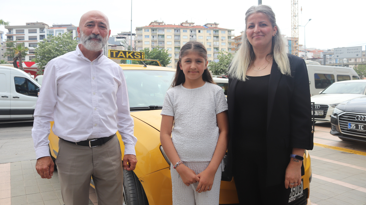 Taksicinin Dikkati 10 Yaşındaki Çocuğun Hayatını Kurtardı! (2)