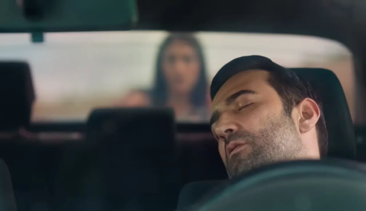 Uzak Sehir Demir Oldu Mu Ferit Kaya Diziden Ayrildi Mi Rol Arkadaslari Paylasti 1794379 202606021611 20260602161159 1