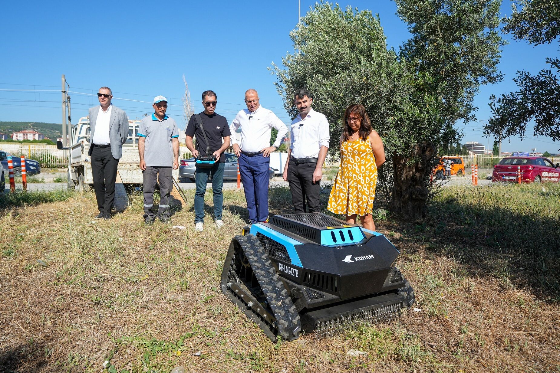 Yabani Otlar Robotla Temizlenecek! (3)