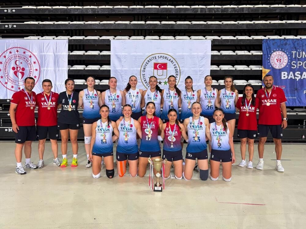 Yaşar'ın Sultanları Türkiye Şampiyonu 222