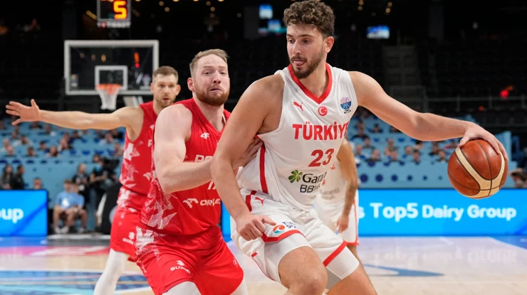 12 Dev Adam 6. Galibiyet Için Parkeye Çıkıyor Rakip İsviçre