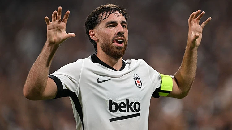 1Beşiktaş’ın Danimarka Yolculuğu Başladı Kadroda Kimler Var, Beşiktaş’ın Muhtemel 11’I Nasıl