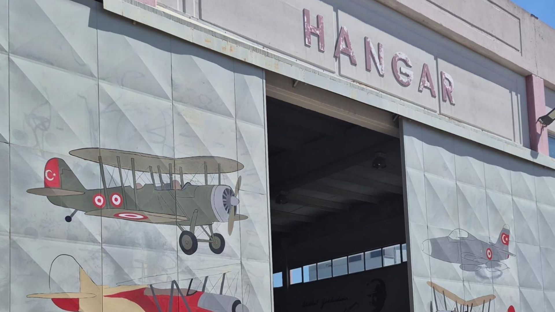 Eü Havacılık Meslek Yüksekokulu Yeni Öğrencilerini Bekliyor (3)