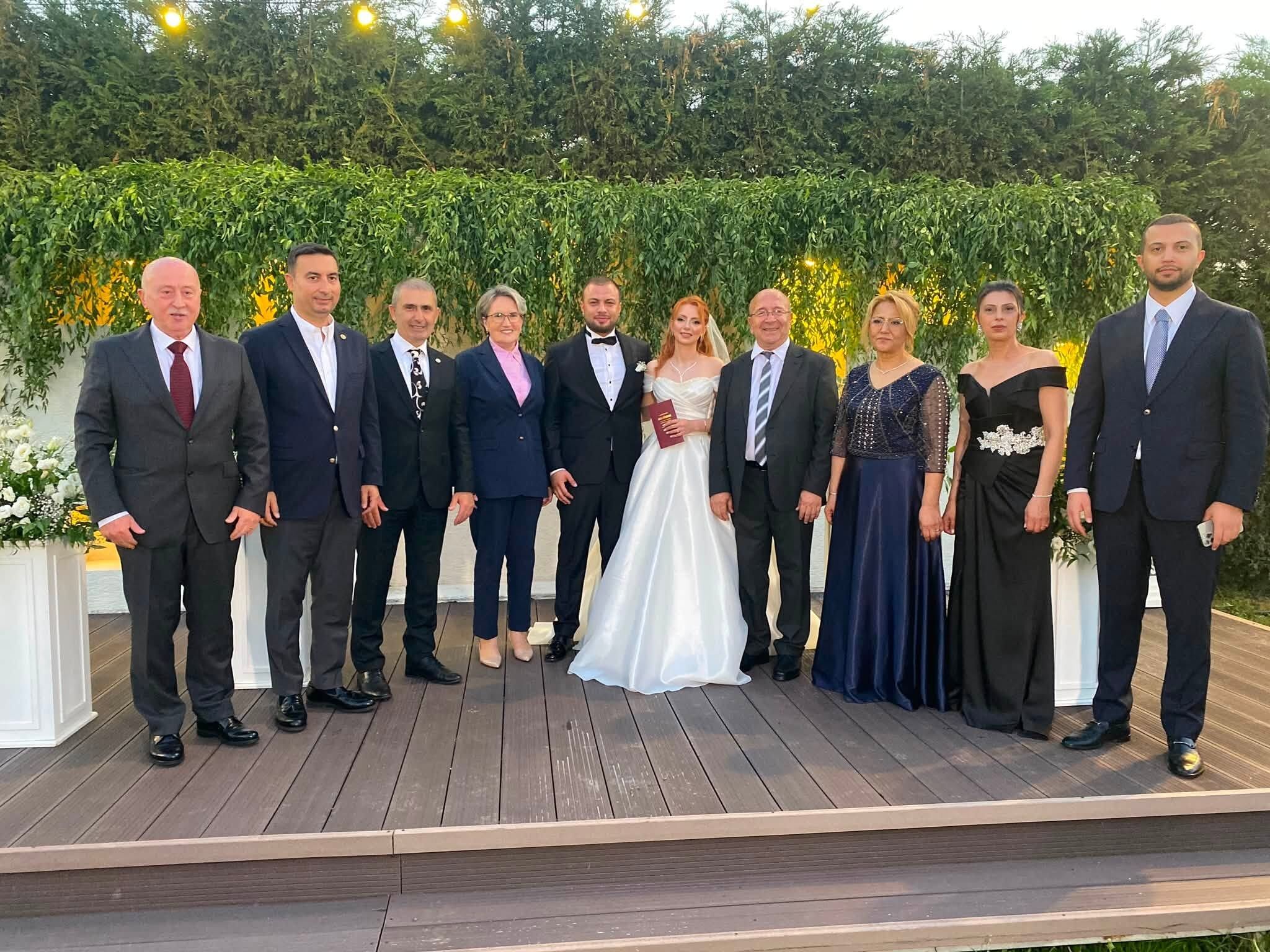 Meral Akşener Düğün 1