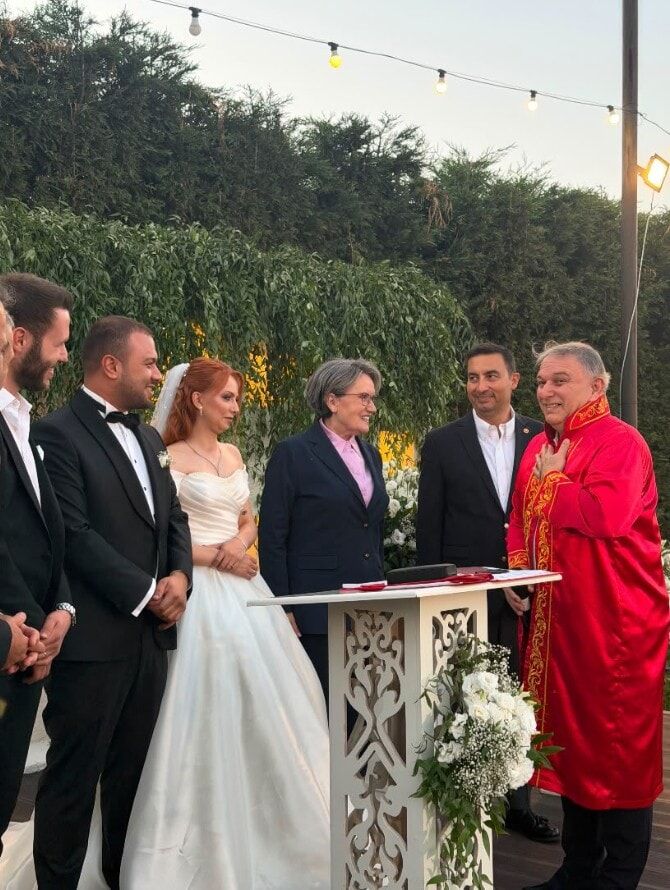 Meral Akşener Düğün 3