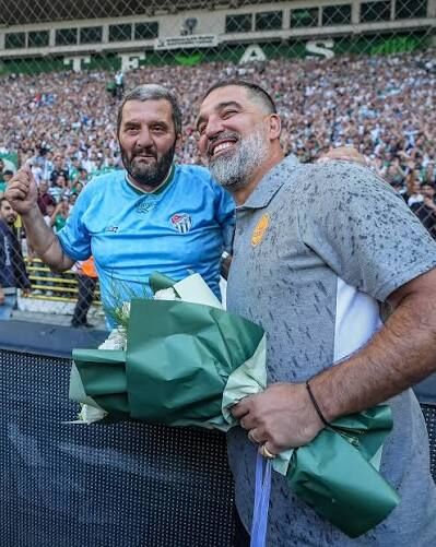 2Bursa’da Arda Turan’a Büyük Sevgi! Bursaspor Shakhtar Donetsk Maçı Kaç Kaç Bitti