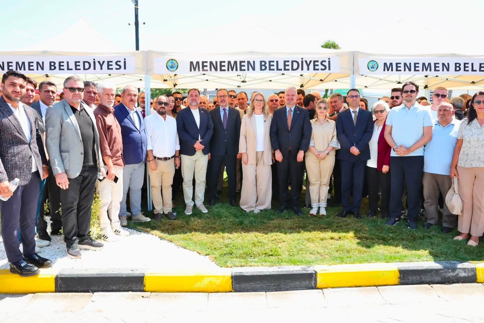 Ak Partili Çankırı'dan Menemen Belediyesi'ne Tir Parkı Övgüsü (1)-1
