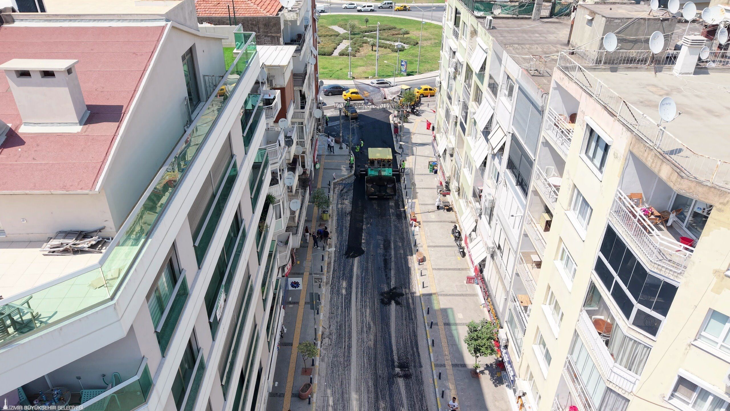 Balçova’nın Trafik Yükünü Çeken Ata Caddesi Baştan Aşağı Yenileniyor (1)-1
