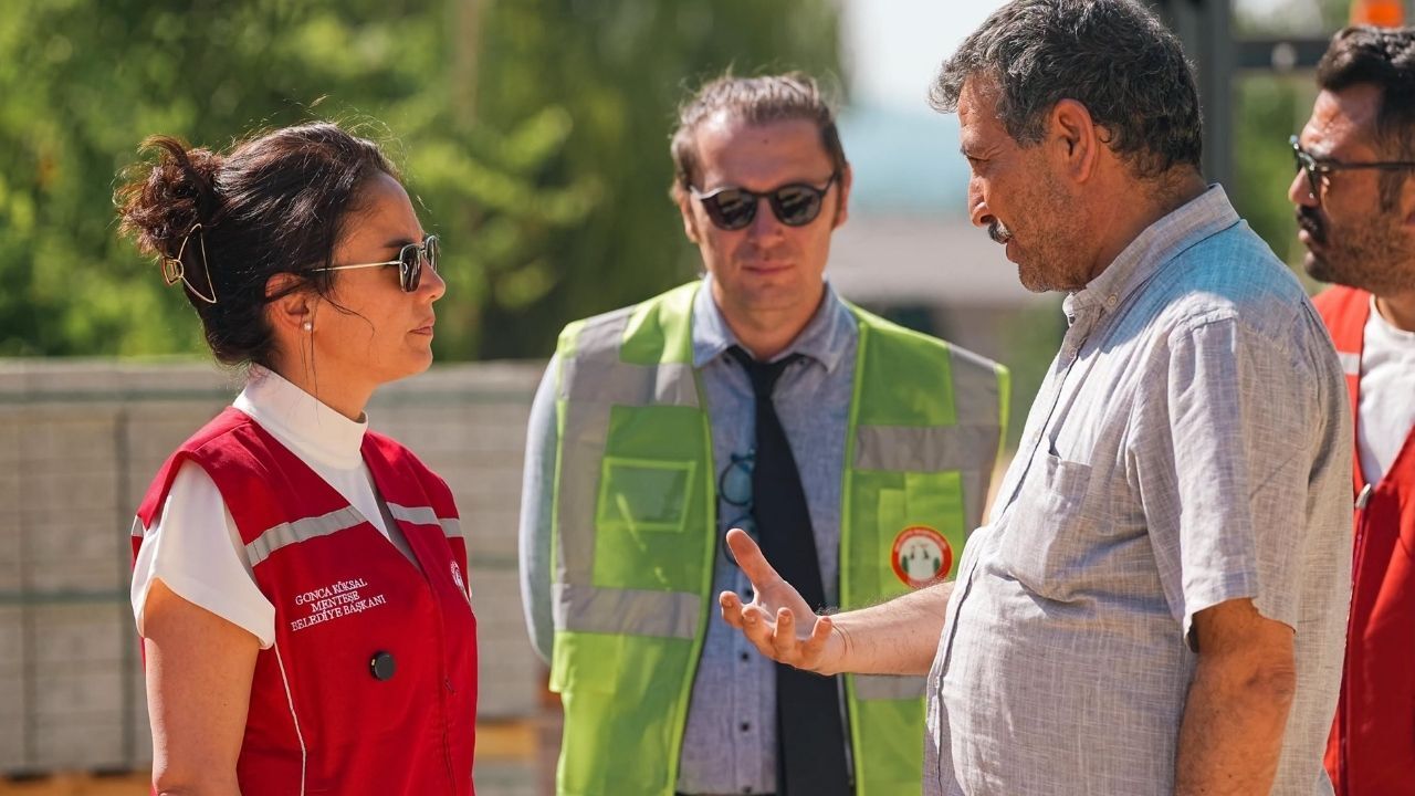 Başkan Köksal Aras Mahalleleri Gezdi2