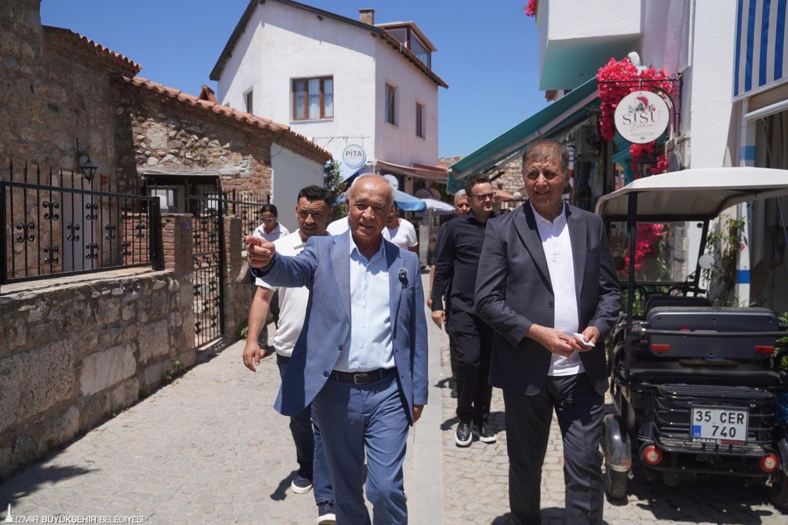 Başkan Tugay, Seferihisar'da Yeni Projeleri Açıkladı (2)