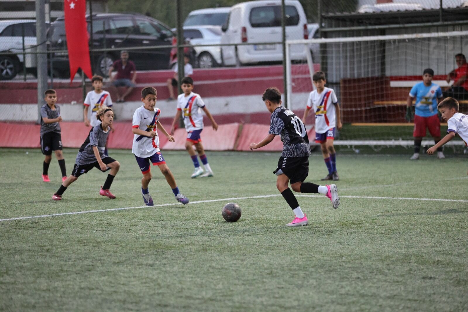 Bayraklı U 12 Cup'ta Şampiyon Bornovagücü Oldu (4)