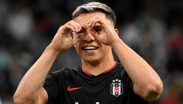 Belçikalı Yıldız Oyuncu Trossarda Beşiktaş'ta Kulüp Sosyal Medyadan Duyurdu!