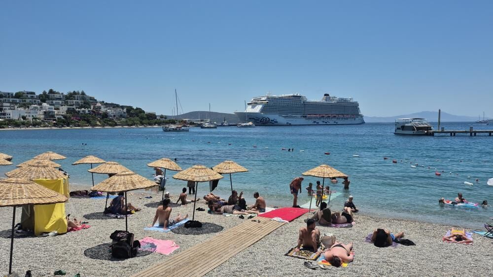 Bodrum'a 1532 Yolcu Ile Geldi 222
