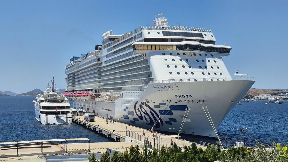 Bodrum'a 1532 Yolcu Ile Geldi 33