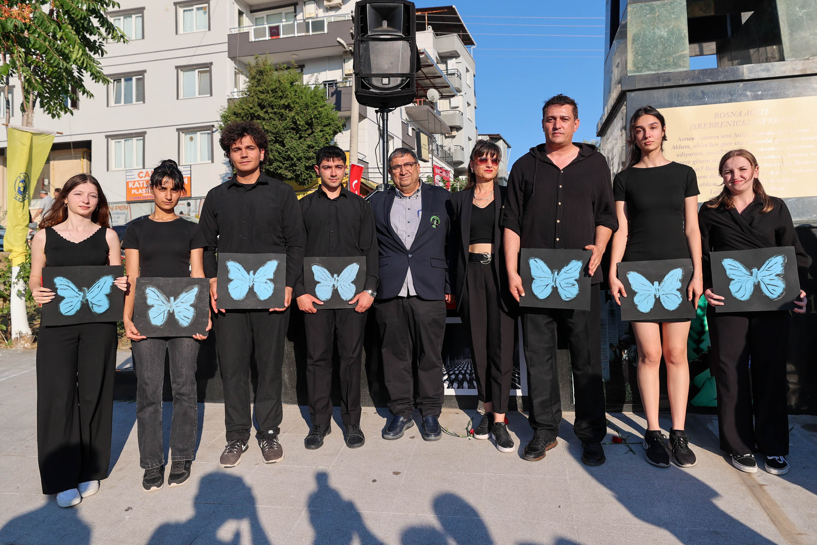 Buca'da Srebrenitsa Soykırımı'nın 31. Yılı Anıldı (2)