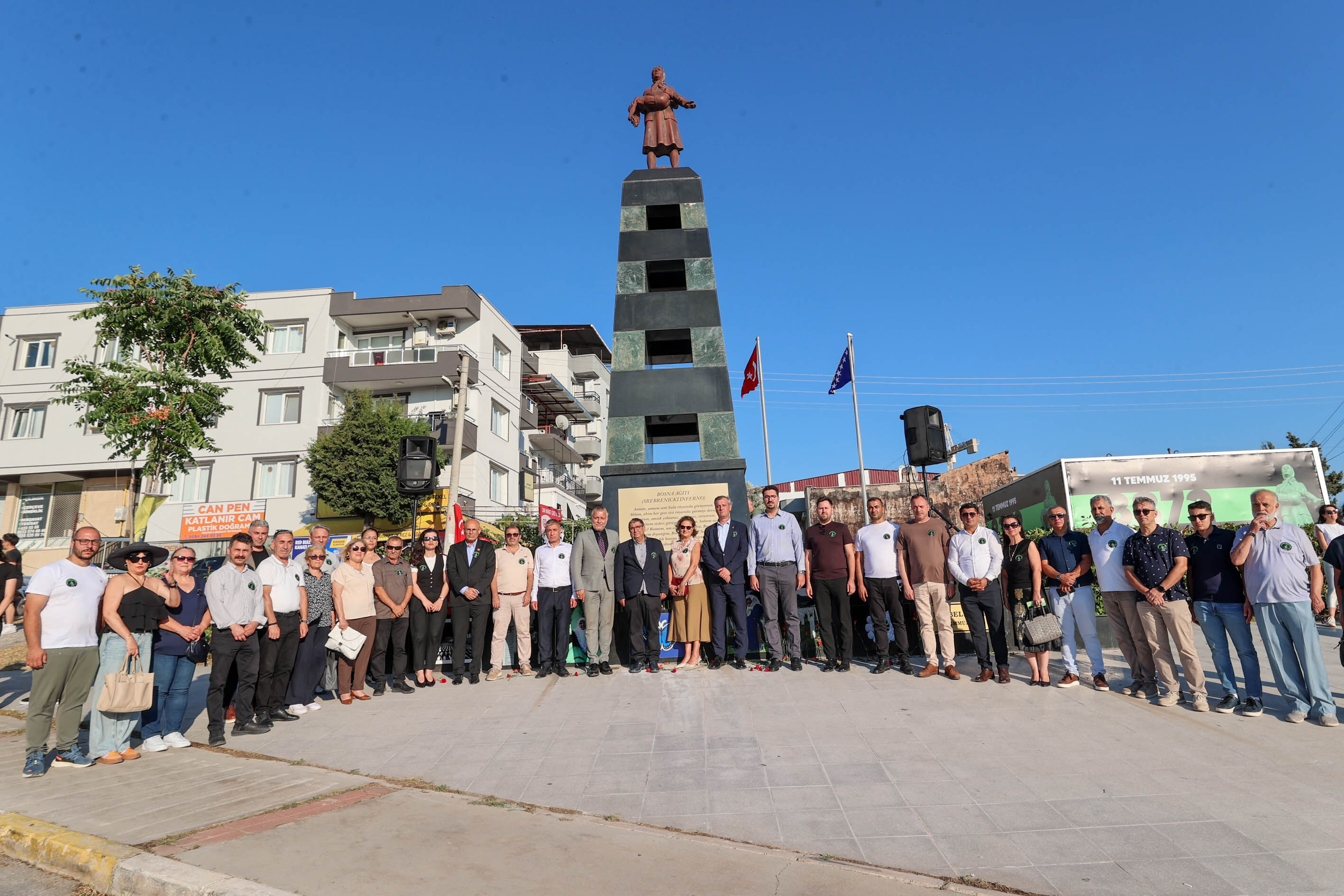 Buca'da Srebrenitsa Soykırımı'nın 31. Yılı Anıldı (3)