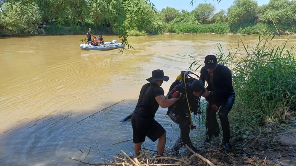 Büyük Menderes'te Ekipler Eda Ve Şahin'i Arıyor 111