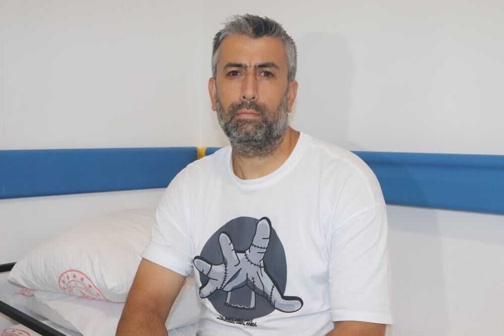 Çalıştığı Hastanede Kalbi Durdu, Mesai Arkadaşları Hayata Döndürdü