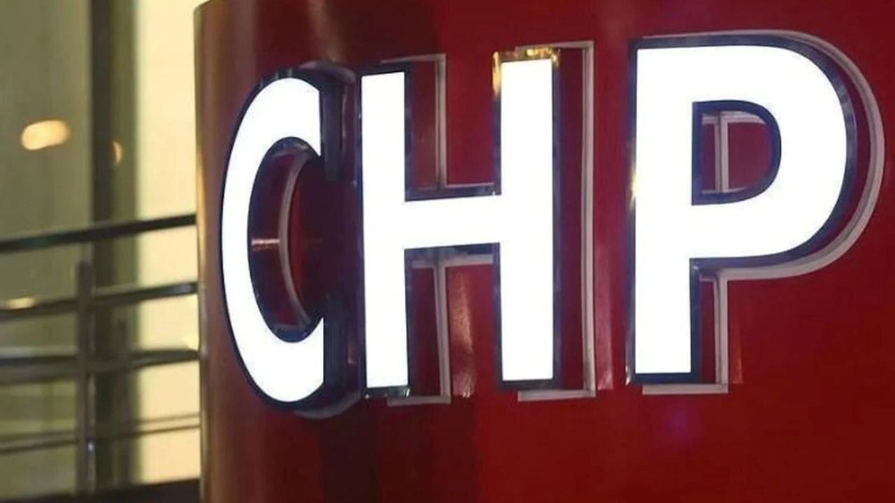 Chp İsti̇fa Eden Veki̇ller