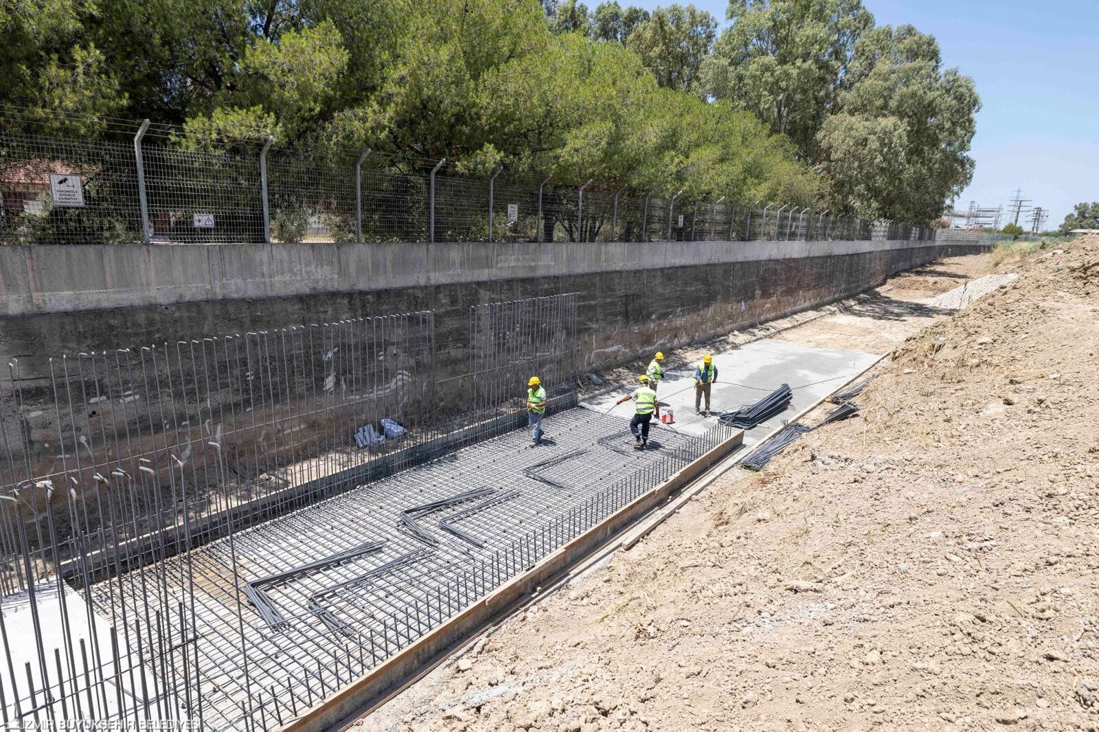 Çiğli'de 350 Milyon Liralık Altyapı Yatırımında Sona Doğru (2)