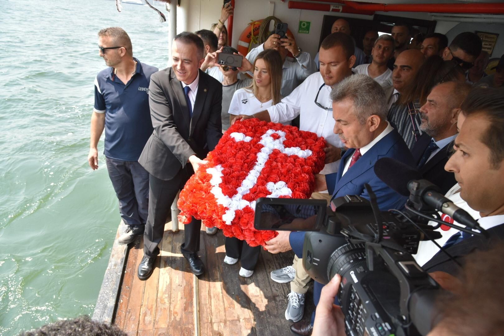 Denizlerde Bağımsızlığın 100'Üncü Yılı İzmir'de Kutlandı (3)-1