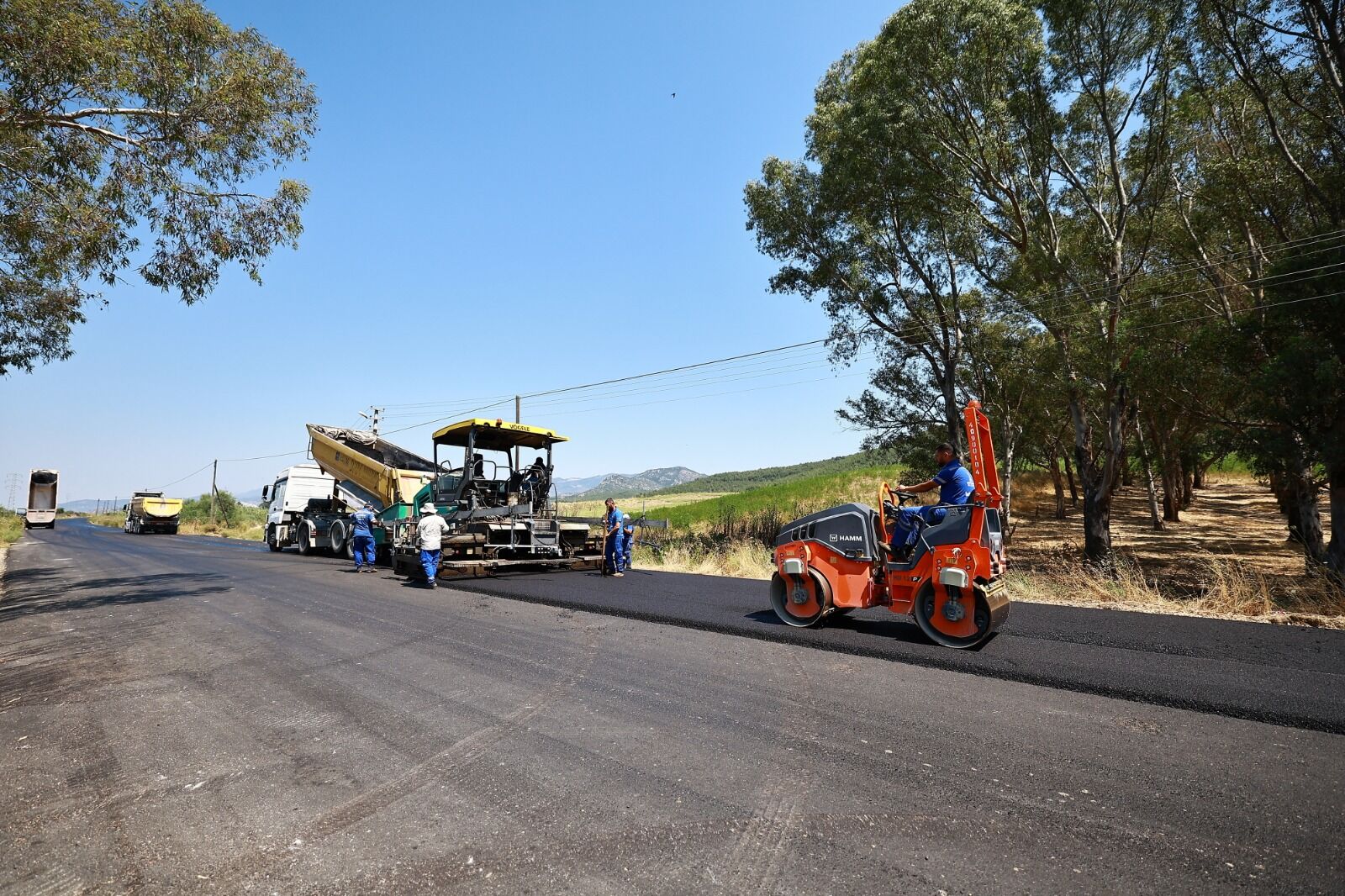 Efes Selçuk'ta 35 Yıllık Yollar Yenileniyor (3)