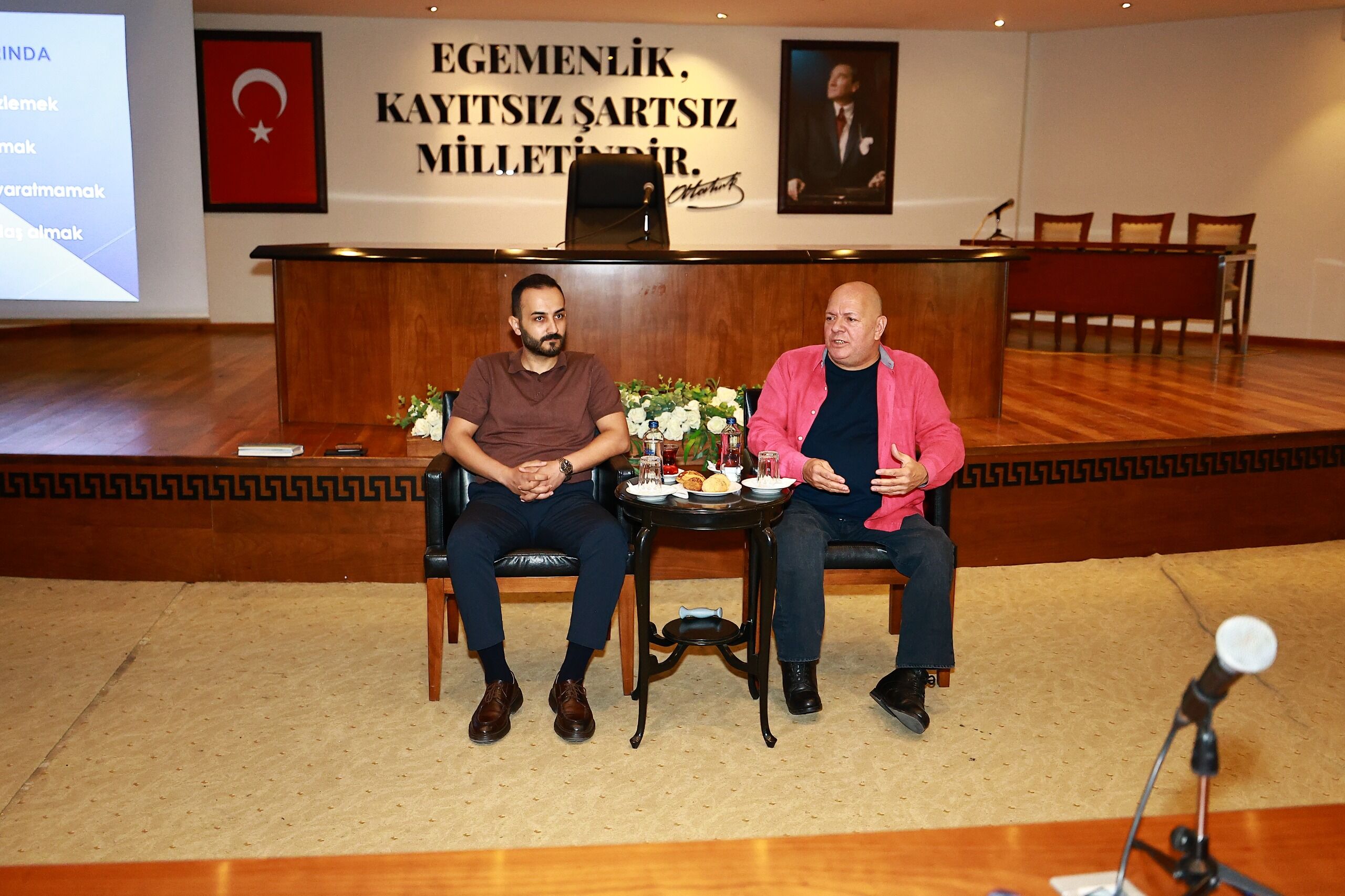 Efes Selçuk'ta Belediye Personeline Engelli Hakları Eğitimi (2)