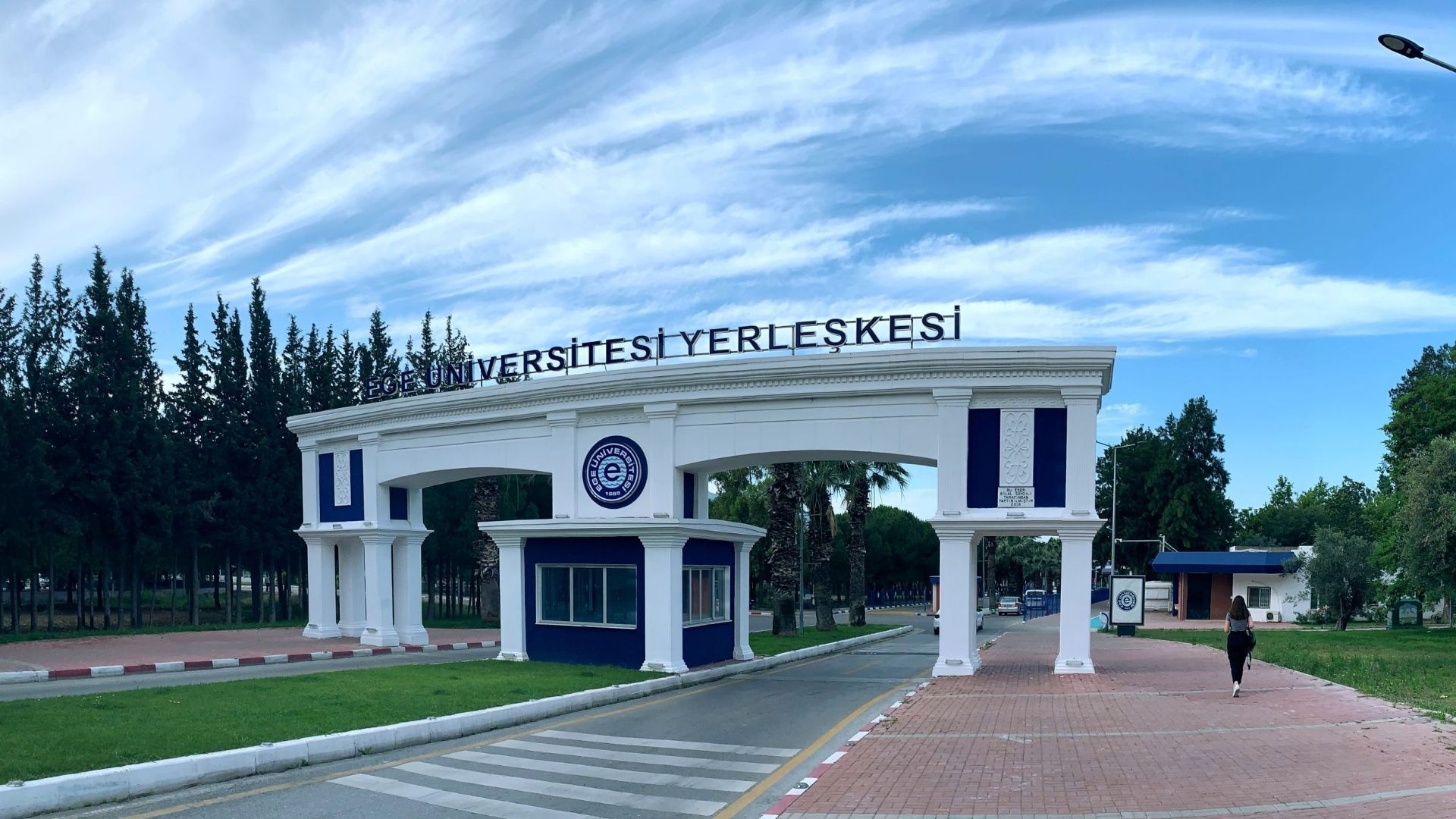 Ege Üniversitesi, Tübi̇tak Başarısıyla Ilk 4'E Yükseldi (2)
