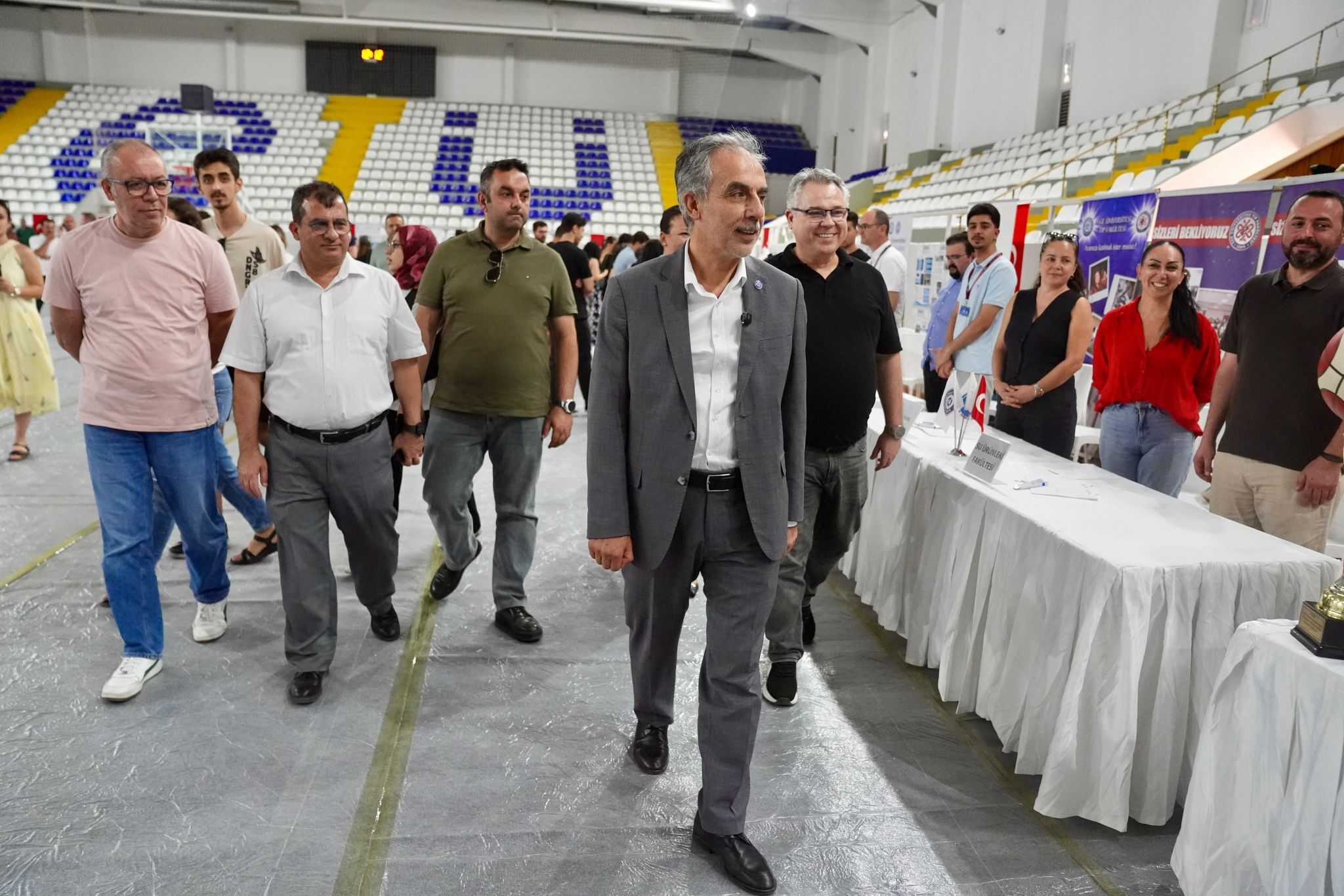 +++Ege Üniversitesinde 18. Tercih Günleri Başladı (3)-1