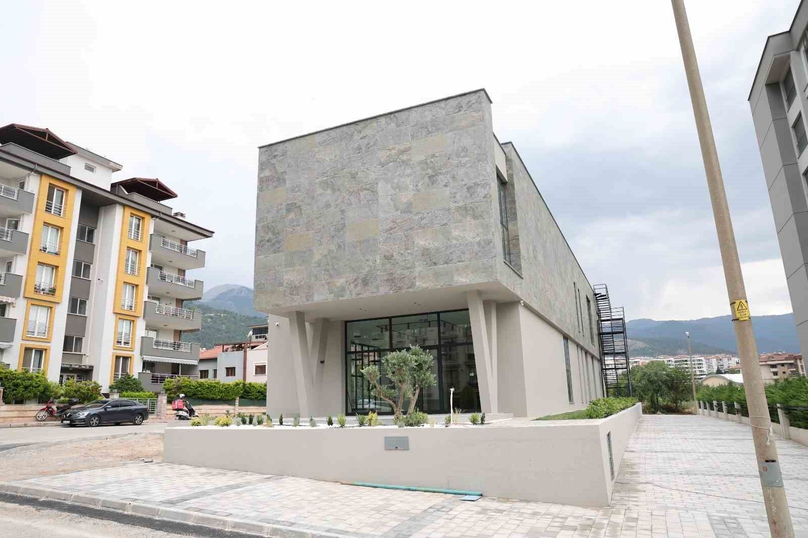 Faik Kaplan Kütühane (2)