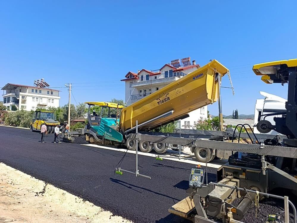 Fethiye Toptancı Hal Bölgesinde Yollar Yenileniyor 111