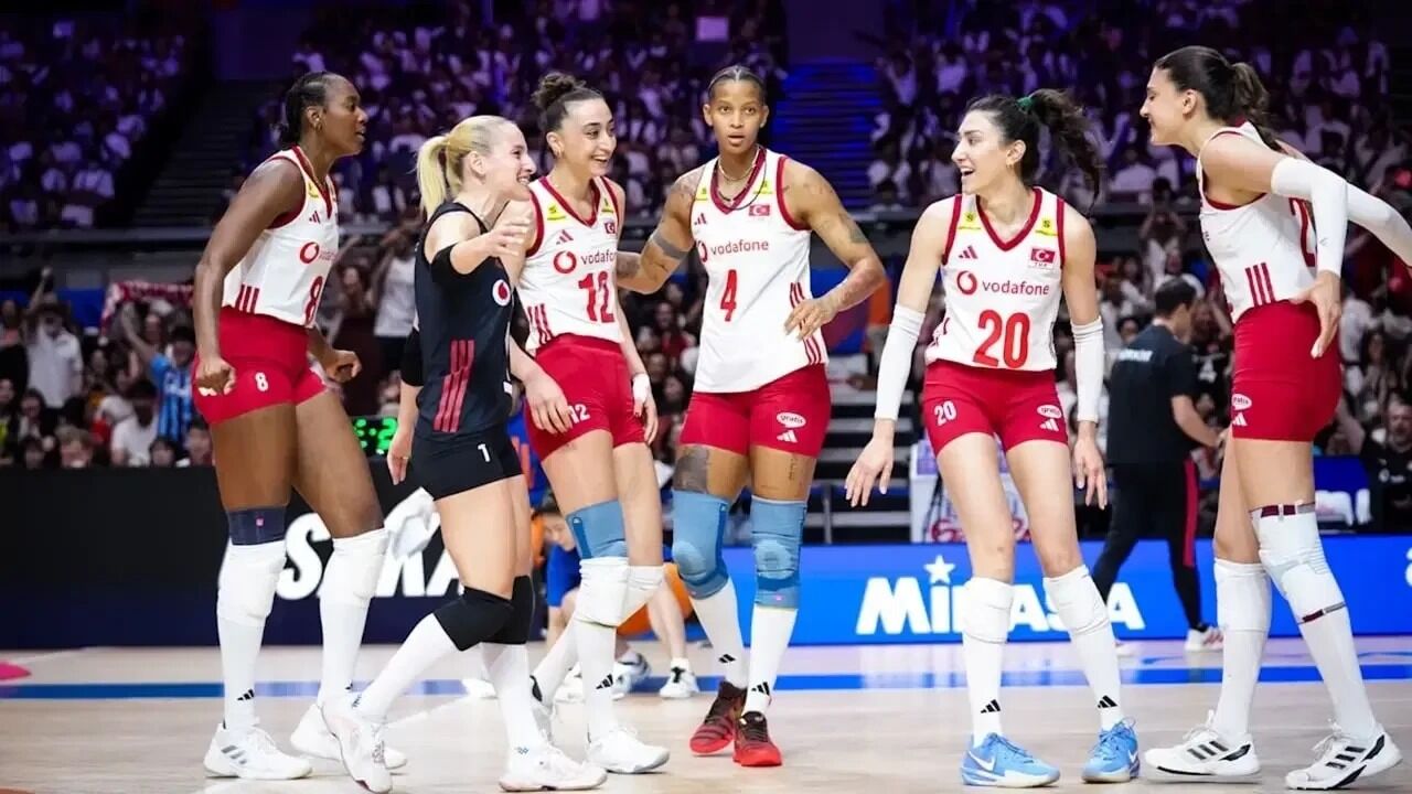 Filenin Sultanları'ndan Japonya'ya 3 1! Vnl'de 8. Galibiyet (2)