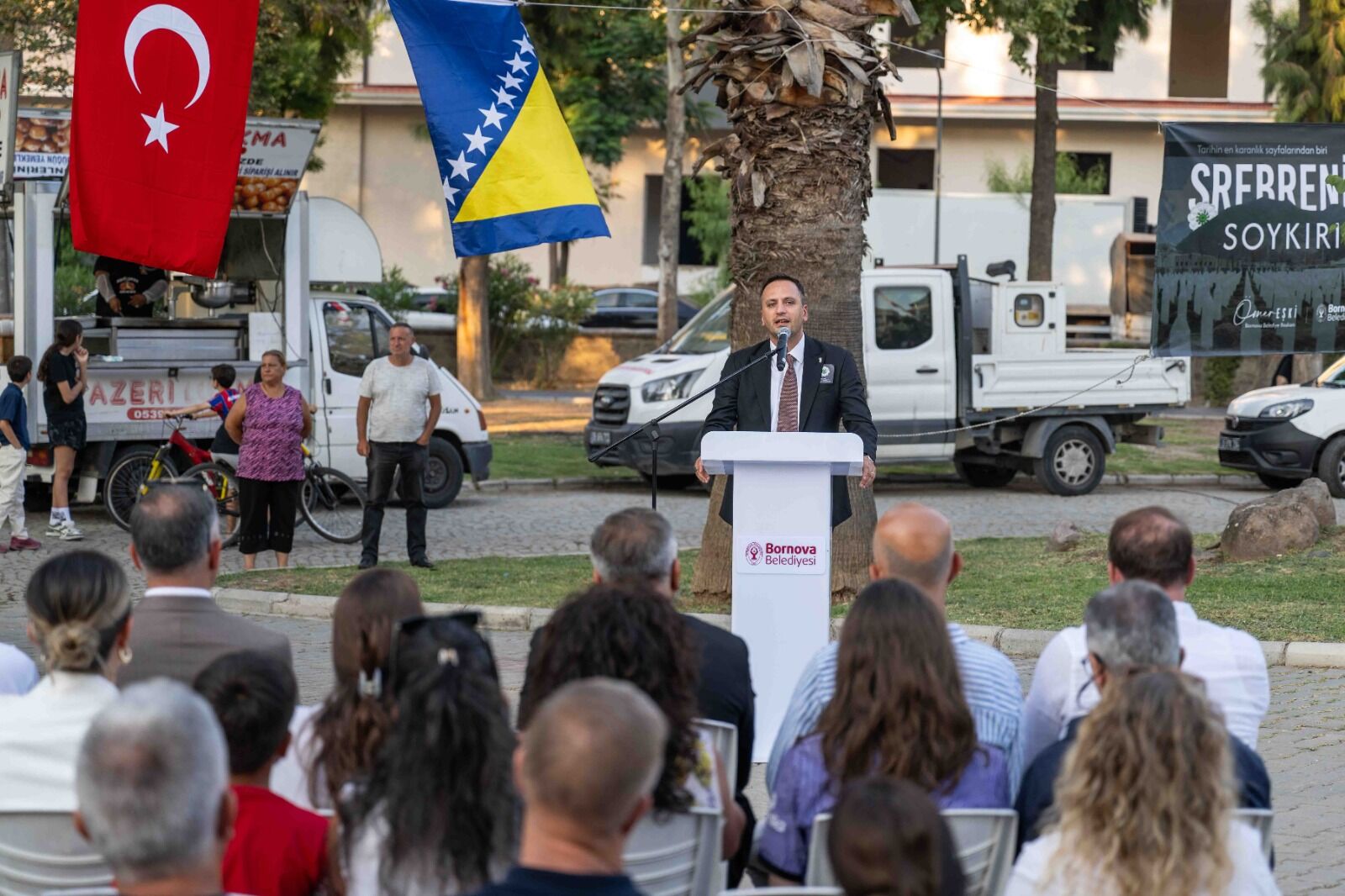 İnsanlığın Ortak Yarası Srebrenitsa Bornova’da Anlamlı Anma (4)