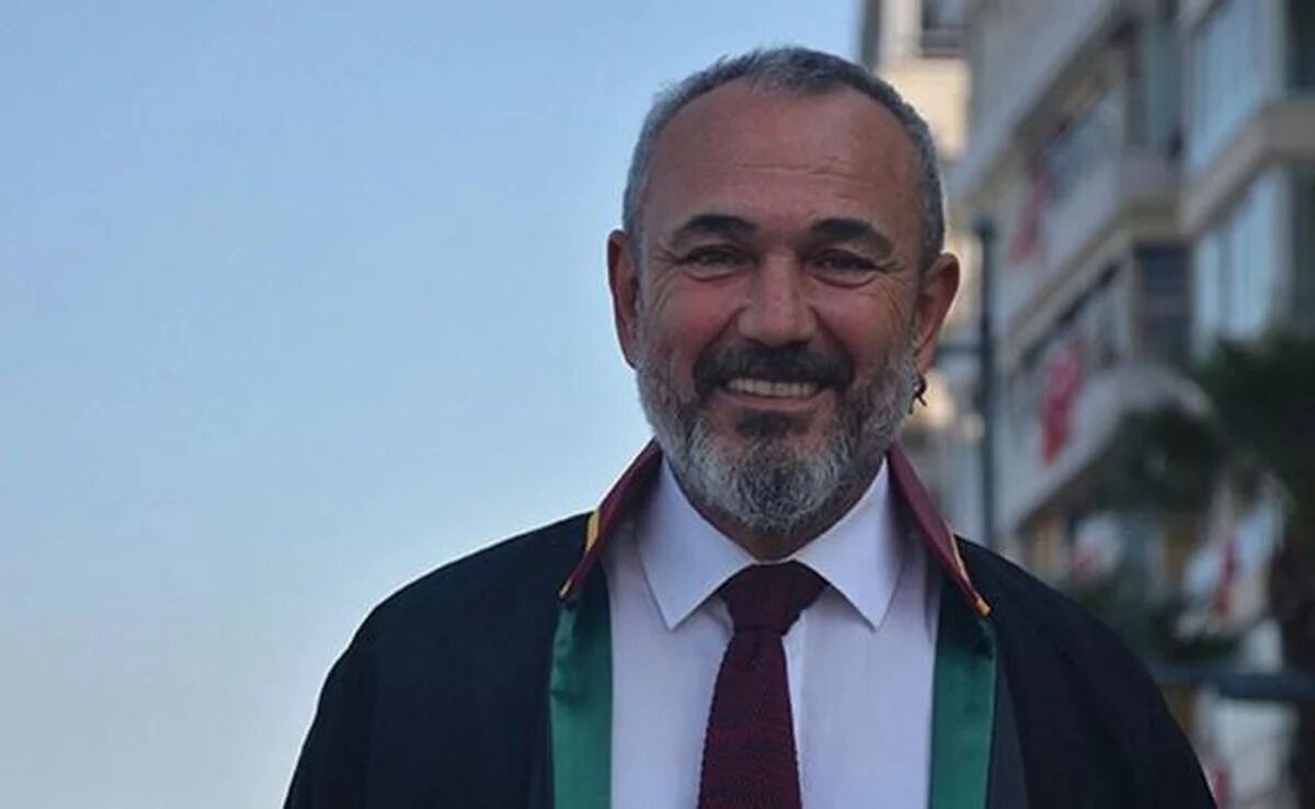 İzmir Barosu'ndan Özkan Yücel'e Vefa İsmi Hizmet Binasında Yaşayacak (2)