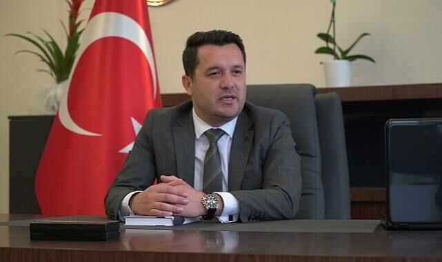 İzmir Otobüsçüler Ve Servis Araçları Esnaf Odası'nda Usulsüzlük Iddiası Yeni Yönetim Eski Defterleri Açtı