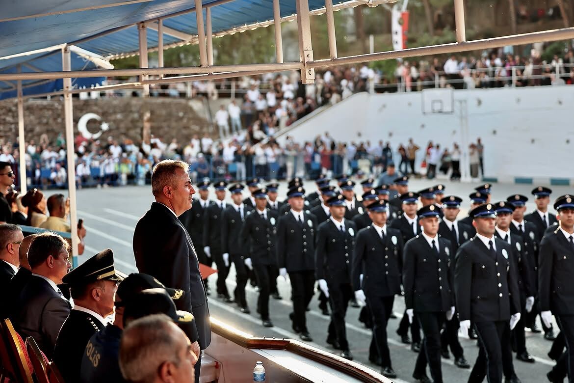 İzmir Valisi Süleyman Elban'dan 15 Temmuz Mesajı Milli Dirilişin Adı7