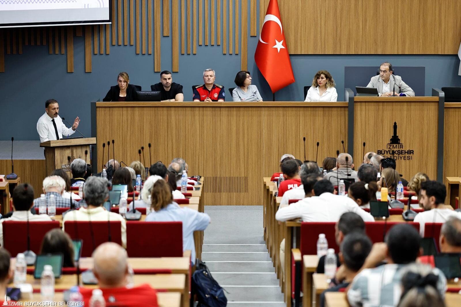 İzmir’de Afet Seferberliği Deprem Master Planı Yolda! (1)