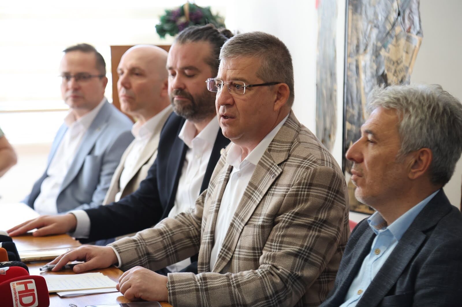 Jammer, Sözlü Tahakküm Ve Zoraki Transfer