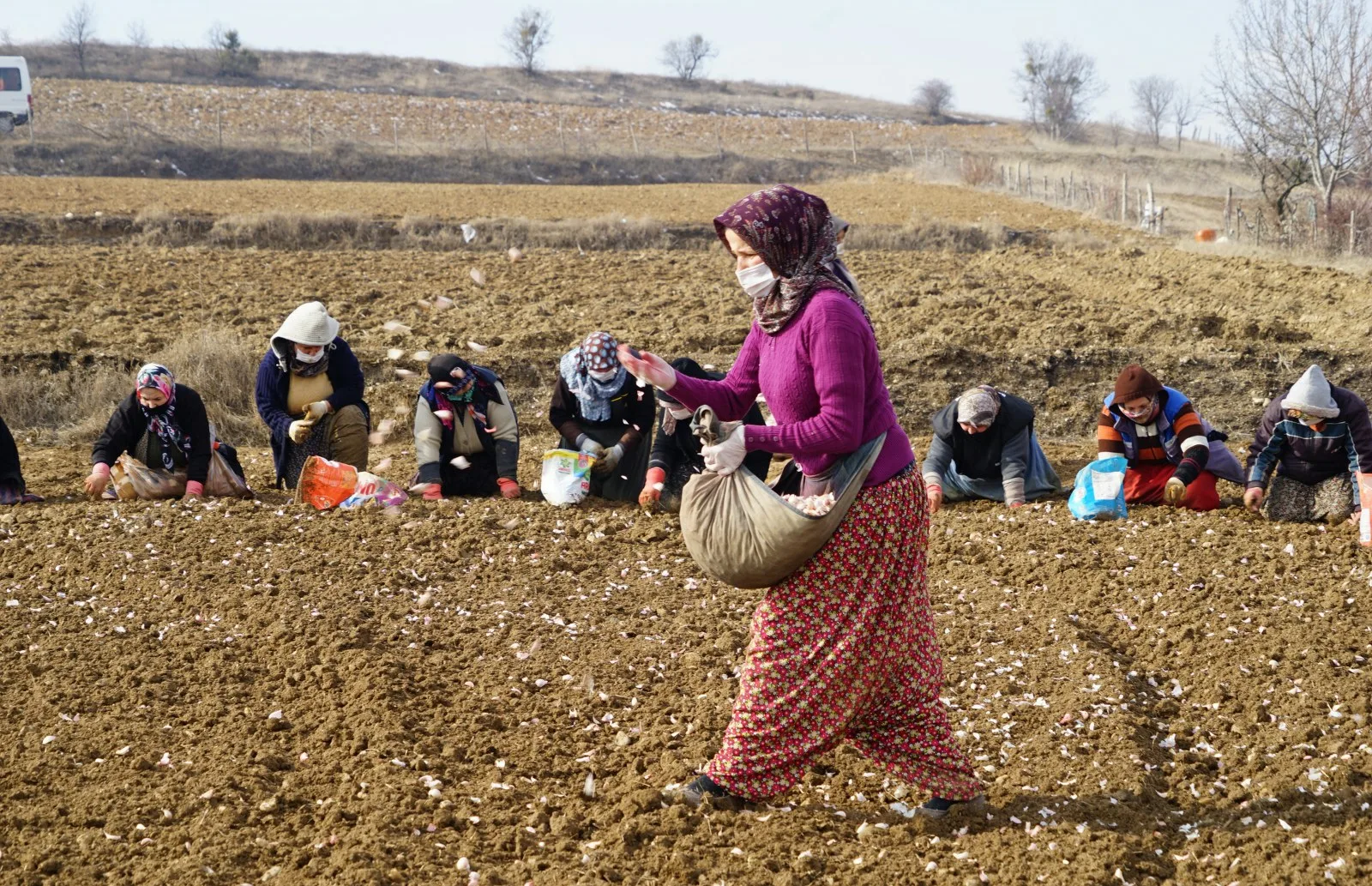 Kadın Kolları Sahaya Indi Mevsimlik Işçilerin Chp'ye Ihtiyacı Var (1)-2