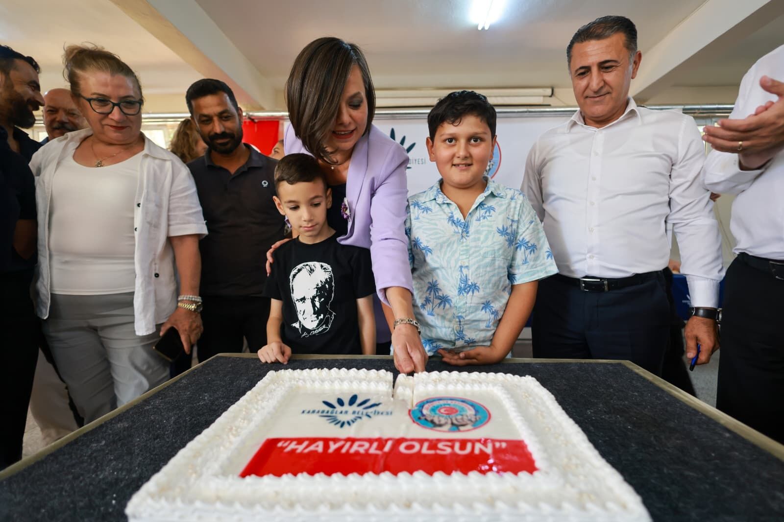Karabağlar Belediyesi'nde Toplu Iş Sözleşmesi Sevinci (3)