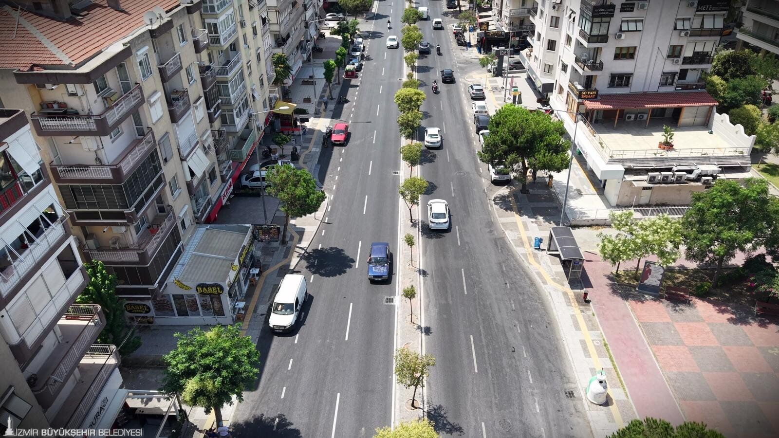 Karşıyaka'nın En Yoğun Bulvarı Yeni Yüzüyle Hizmette! (3)