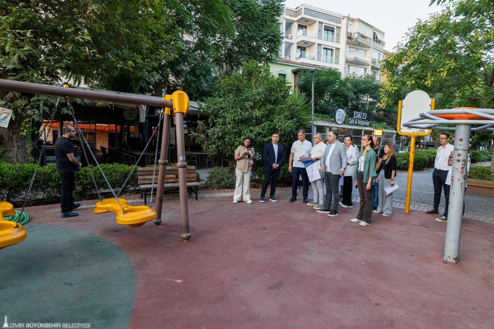 Karşıyaka'ya 2,4 Kilometrelik Kesintisiz Bisiklet Yolu Geliyor (1)-1