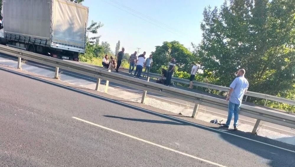 Kazaya Karışan Hemşire Çift, Hayat Için Seferber Oldu (1)-1
