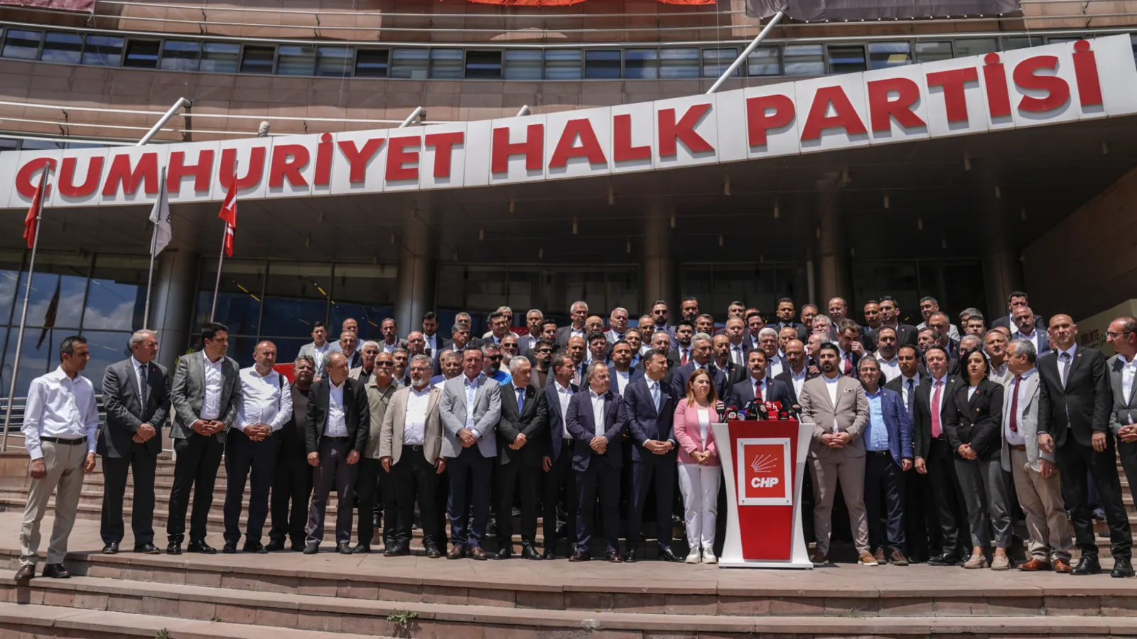 Kılıçdaroğlu O Toplantıya Katılmayanı Görevden Alacak! 3