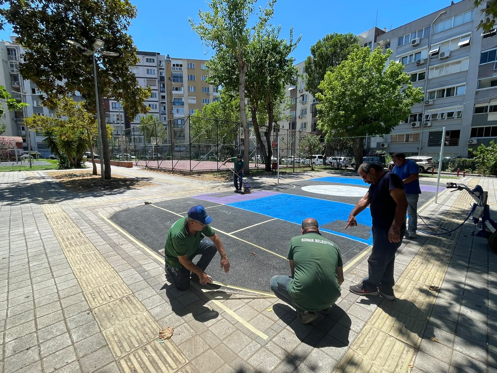 Konak'ta Çocukların Voleybol Sahası Hayali Gerçek Oldu (1)