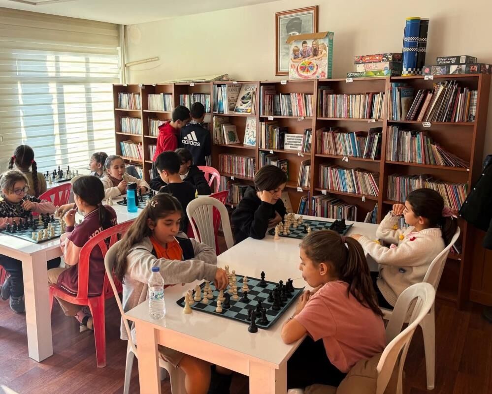 Kuşadası Belediyesi'nden Gençlere Yaz Desteği 333