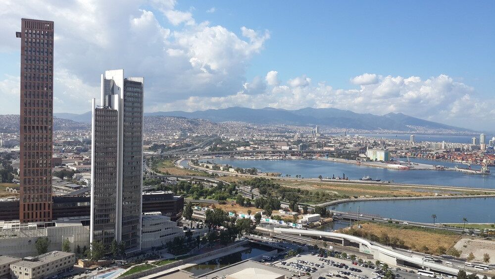 Mahmut Atilla Kaya İzmir'e Sordu Kamuoyu Araştırmasında İzmir'in En Önemli Sorunu Belli Oldu (1)-1